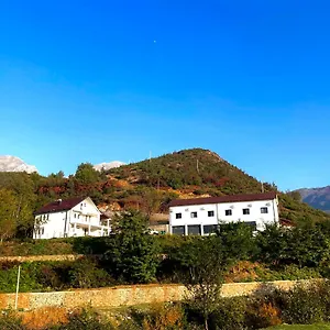 Gasthuis E Vjeter, Tropoje
